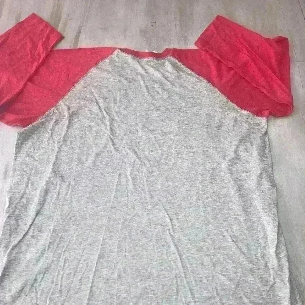 Christmas Holiday Dinosaur Tee Baseball Tee Size 2XL Funny Christmas Tee - Picture 5 of 6